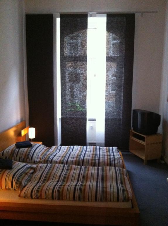 Gastezimmer Am Spielbergtor Erfurt Kamer foto
